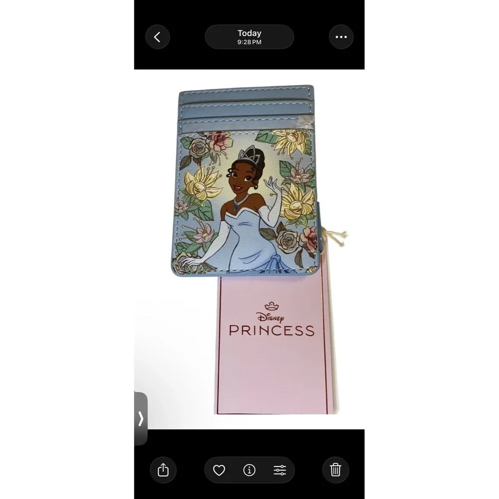 NEW Loungefly The Princess & The Frog Tiana Cardholder